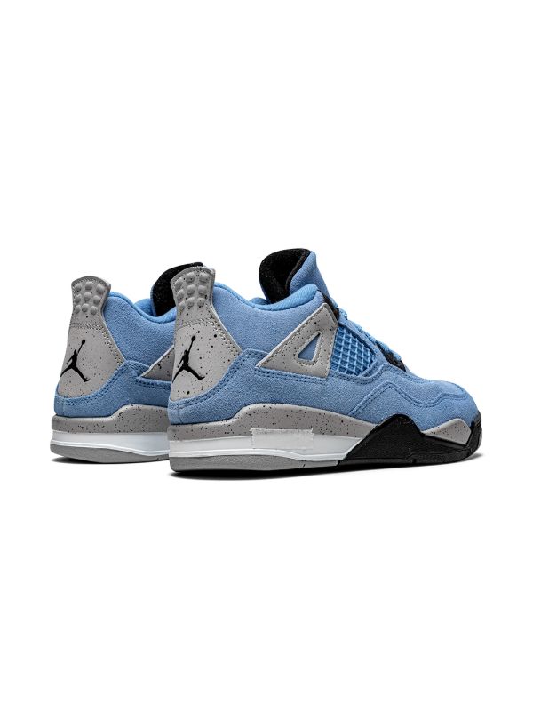 Air Jordan 4
University Blue