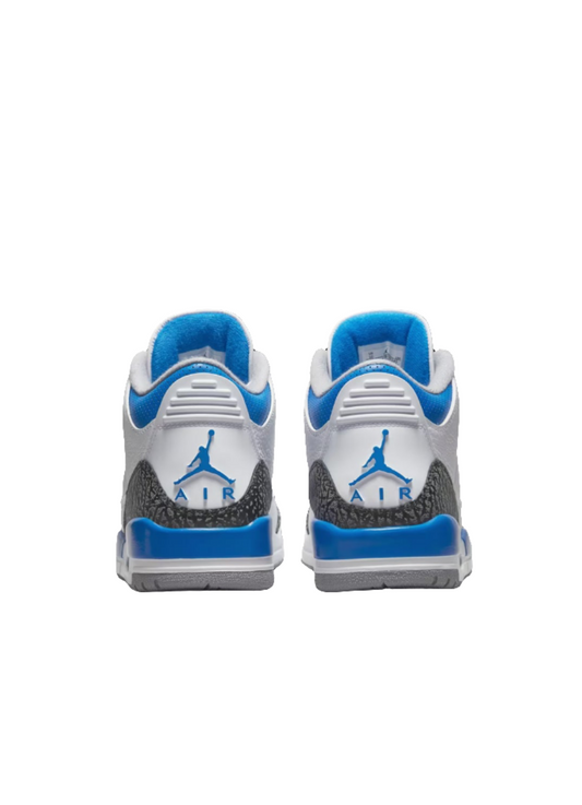 Air Jordan 3 Retro
Racer Blue