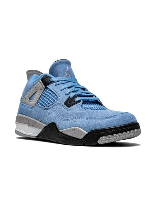 Air Jordan 4
University Blue